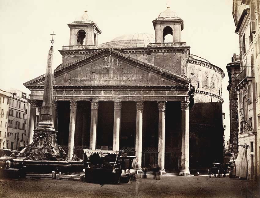 Altobelli and Moulins - Pantheon, Rome, Italy Altobelli and Moulins - Pantheon, Rome, Italy