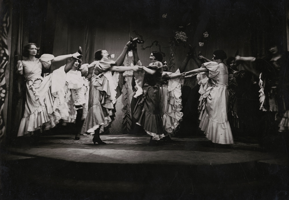 Germaine Krull - French Cancan