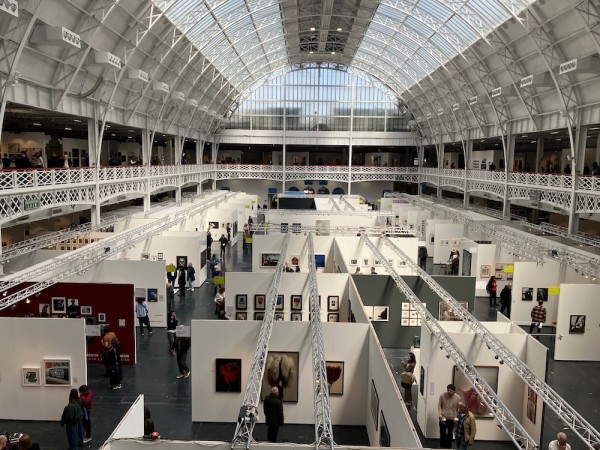 Photo London, interior view. (Photo Credit Michael Diemar) Photo London, interior view. (Photo Credit Michael Diemar)